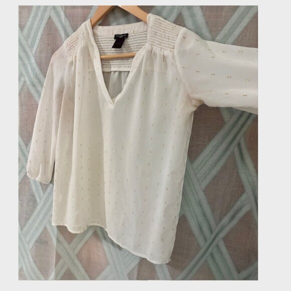 Flowy White and Gold Detail V Neck Blouse- Ann Taylor - Picture 4 of 5